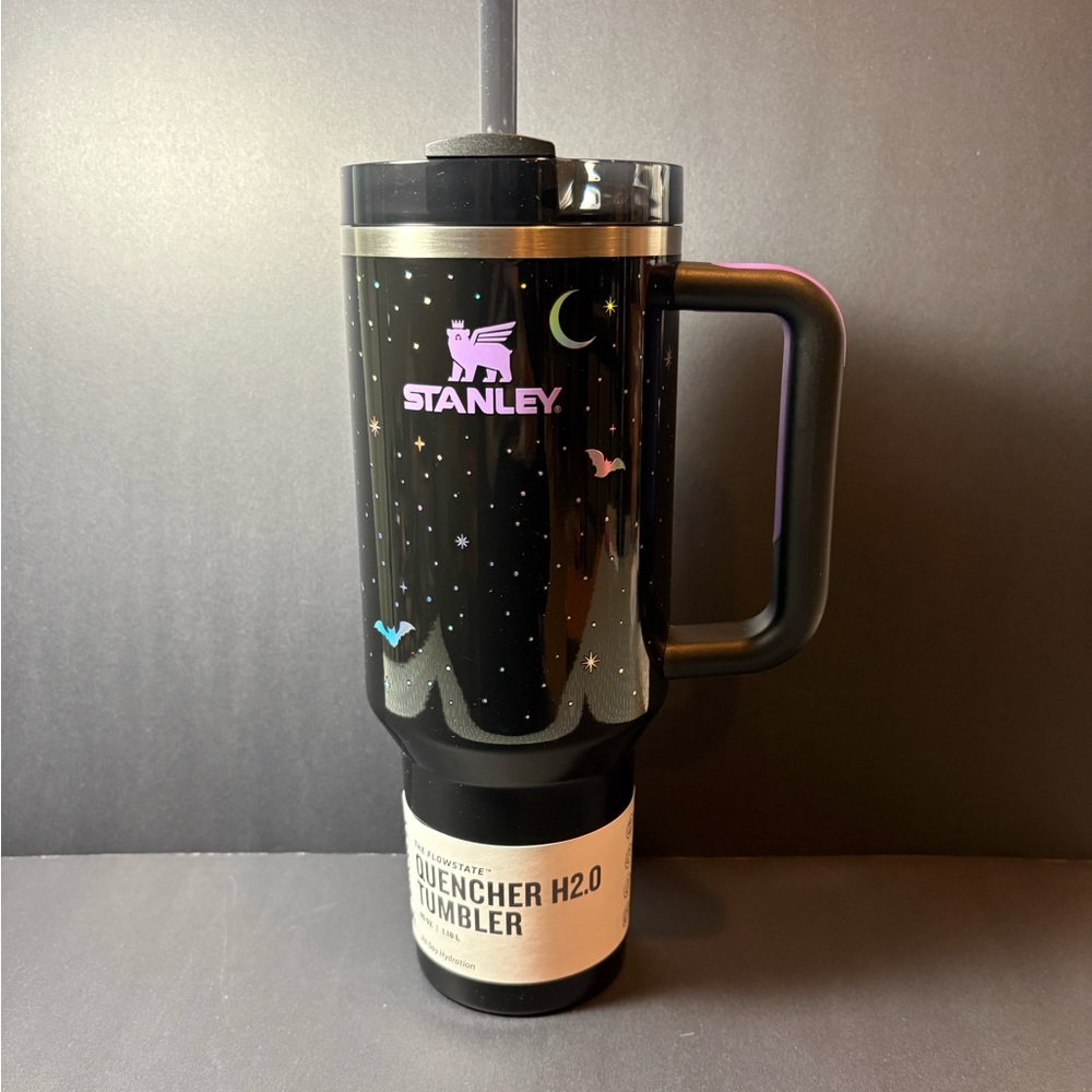 Stanley Spellcast 40oz - Picture 2 of 4